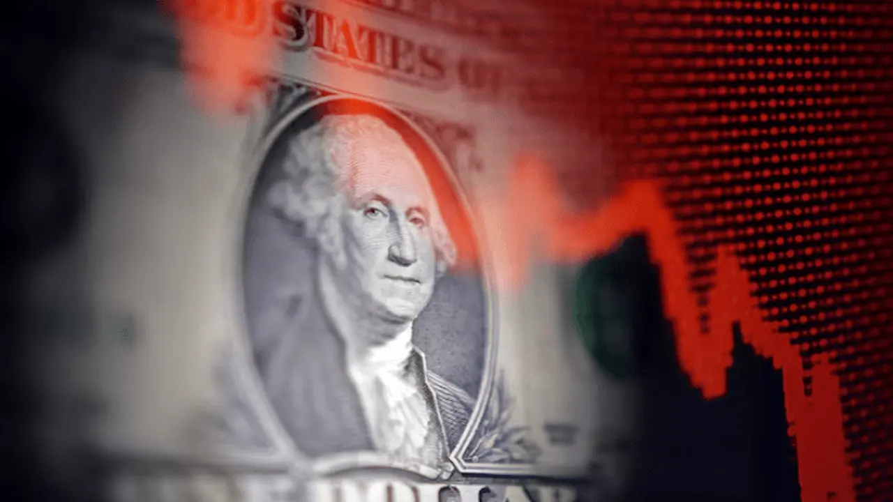 صعود الدولار مجدداً عقب خطاب ترامب بشأن إيران ينهي تراجعه ليومين متتاليين